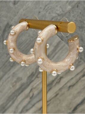 Pearl-Embellished Cream Resin Hoop Earrings